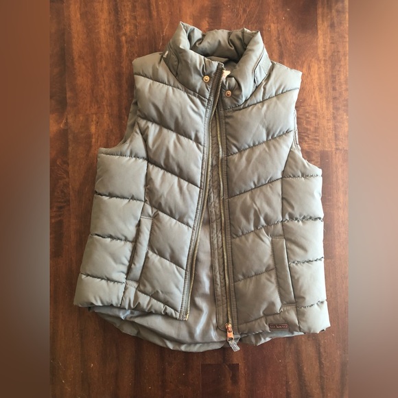 H&M Kids Vest - size 6-8 - Picture 12 of 13